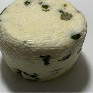 Pecorino primo sale con olive